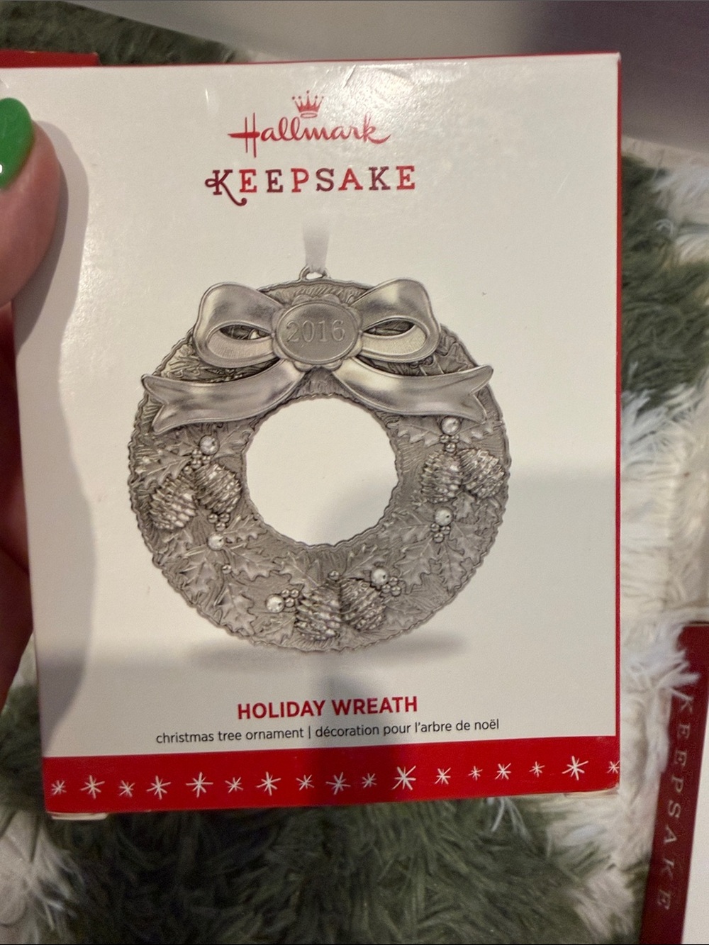 Hallmark Keepsake Silver Snowflake & Wreath Ornament Set - Red and White Boxes - Picture 5 of 11